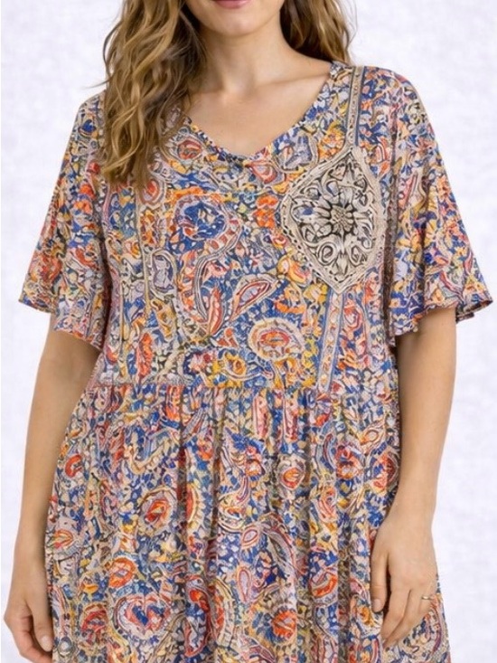 SHEIN Dresses & Skirts - Women's Plus Size Multicolor Paisley V-Neck Dress - Size 3X
